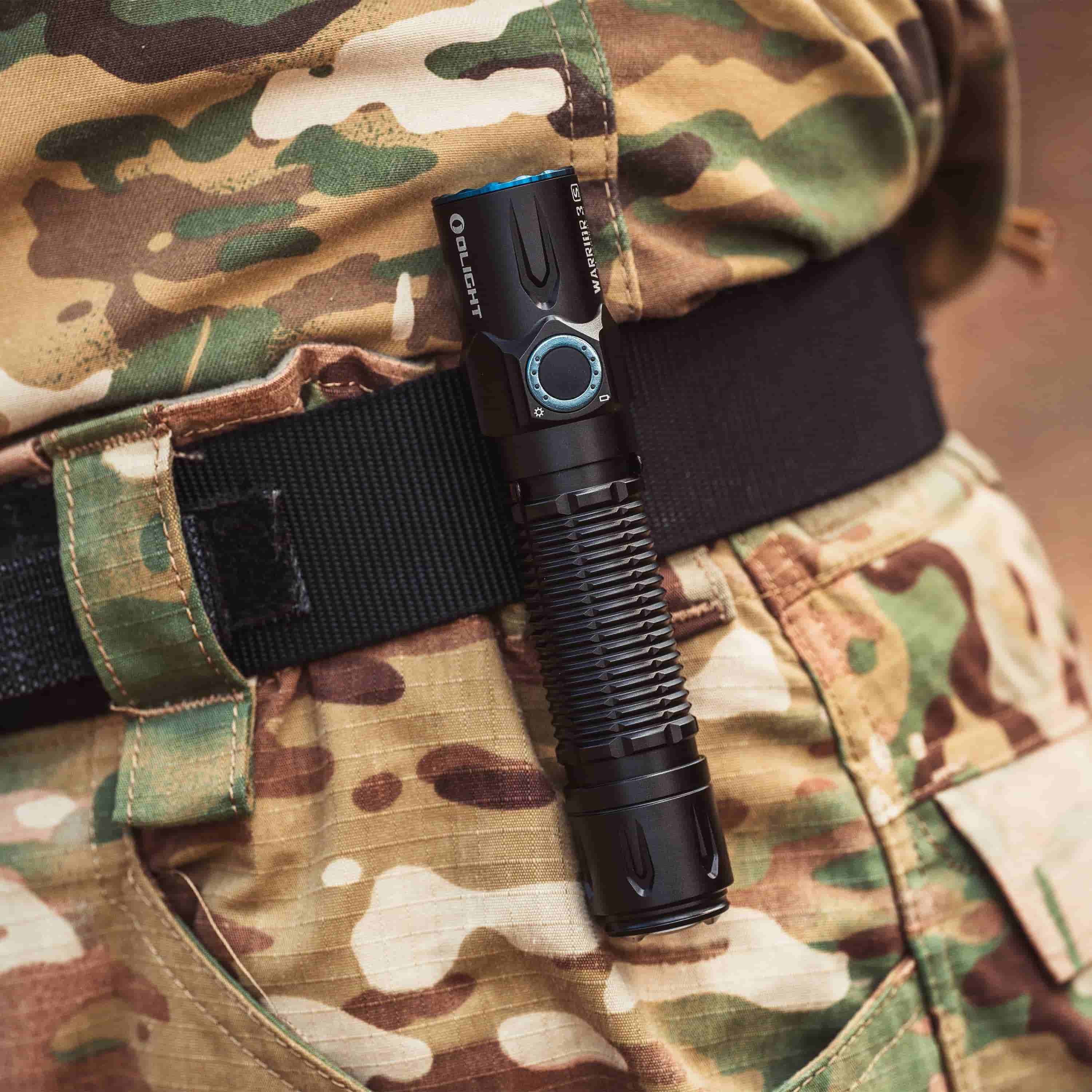 Warrior 3S Tactical Torch: 2300 Lumens & Sensor - Olight UK